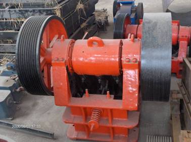 PE150×250顎式破碎機(jī)